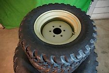 Yanmar Traktor Reifen Galaxy Garden Pro 260/70 R16 & 420/70 R24