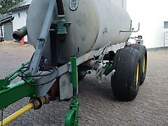 Meyer-Lohne Rekordia Güllefass Wasserwagen 6000 Liter Vakumkompressor Güllewagen 6000 Liter Wassefass 6000 Liter zum Wässern von Anpflanzungen Tandemachse