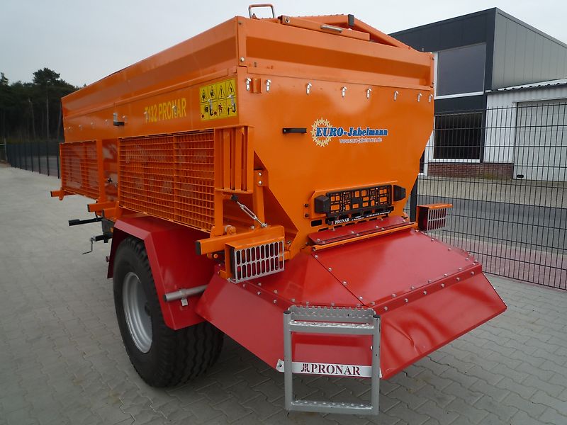 Pronar Salz- Sandstreuer T 132, ca. 4 m³, NEU, ab Lager