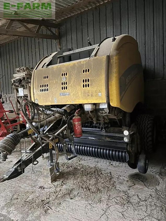 New Holland roll belt 180