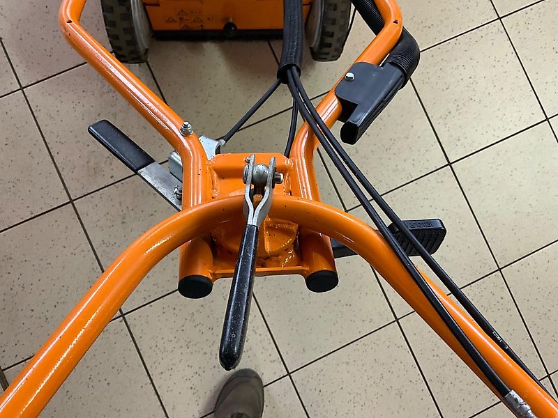 AS-Motor AS 50 WeedHex Wildkrautbürste