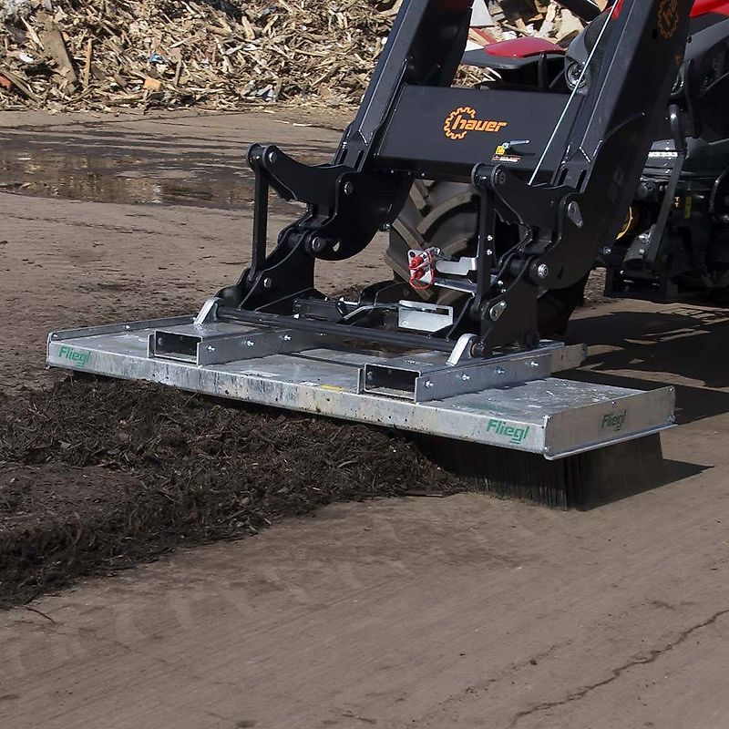 Fliegl Lion Sweeper 3000