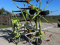 Claas Volto 800 Tedder